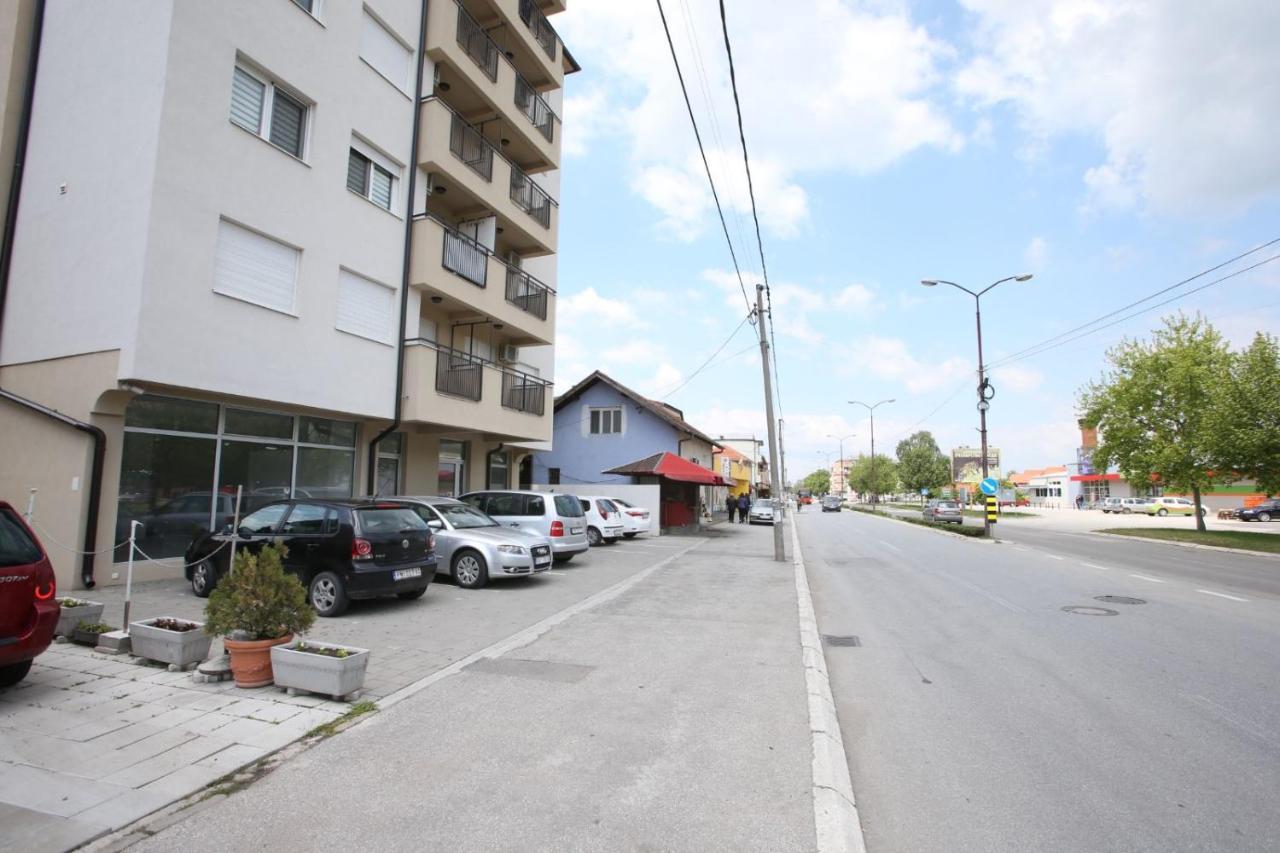 Apartamento Fast Sleep & Go 3 Paraćin Exterior foto